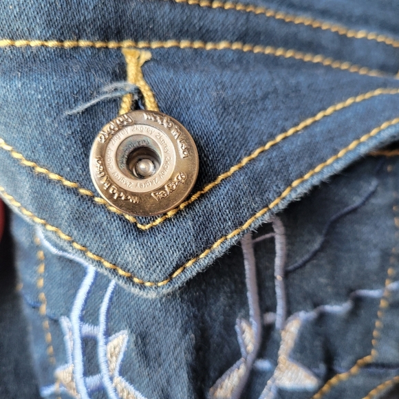 2KGray Riding Jeans Women's Size 26 Embroidered and Embellished Back Pockets - Picture 13 of 13